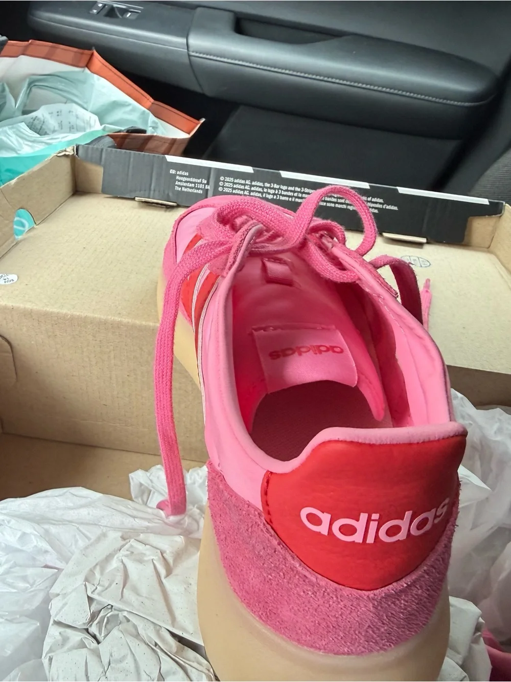 adidas vibrant pink